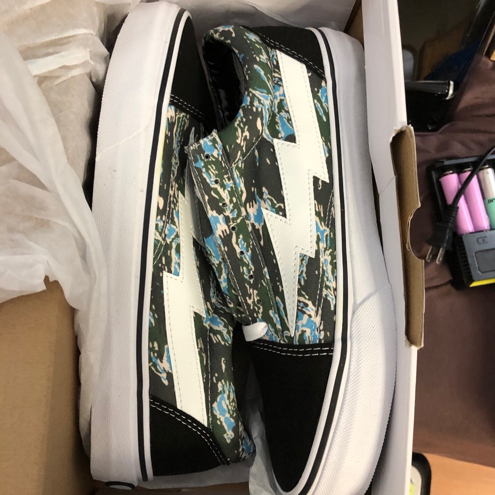 ⚡️NEW: REVENGE X STORM GREEN CAMO SHOES⚡️